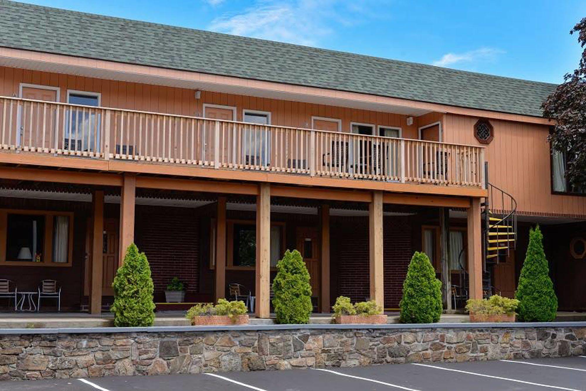 Lake Crest Inn Lake George Eksteriør bilde